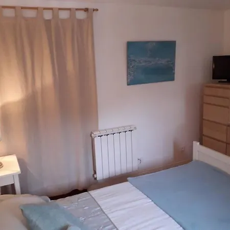 度假居 Maison Dans Hameau Calme Saint-Eugene (Charente-Maritime)