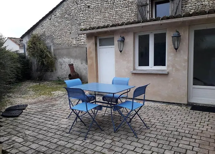 Semesterbostad Maison Dans Hameau Calme